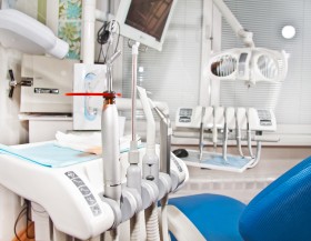 I nostri servizi odontoiatrici - C.D.M. Dentalmedica srl